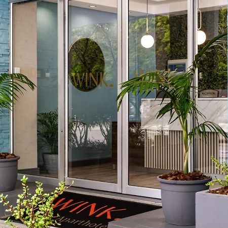 Wink Hotel- Next To Cticc & Best Tourist Location Kaapstad Buitenkant foto